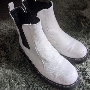 Black Leather Upper Shoes